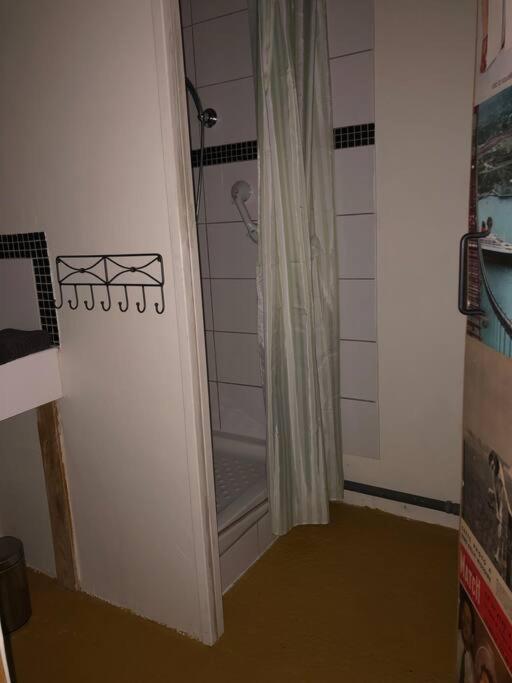 Appartamento Le Bon Chemin Ateliers Sainte-Nathalène Esterno foto